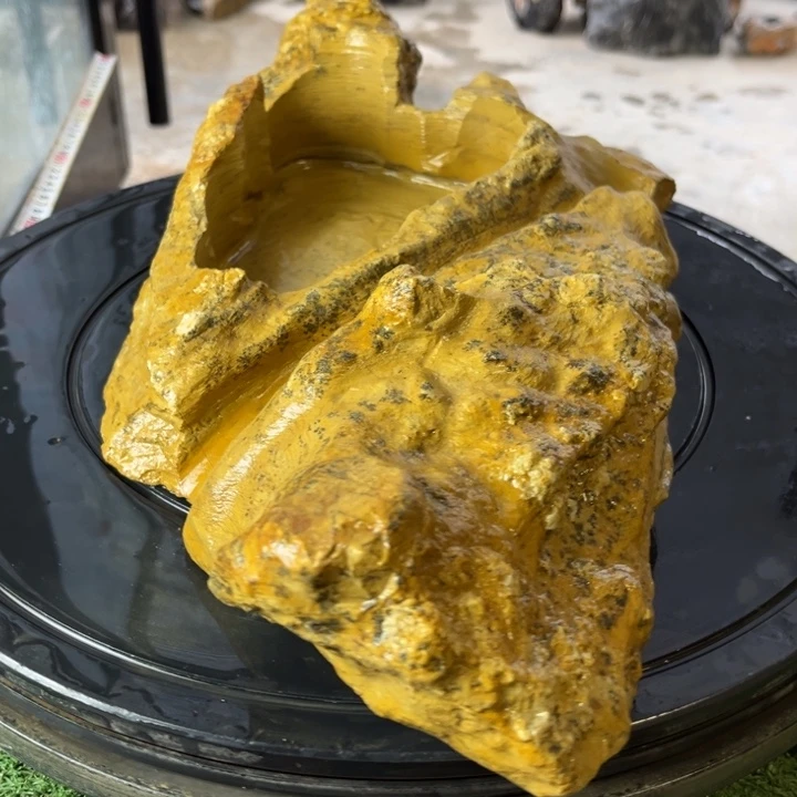 以***的石头花盆子在
