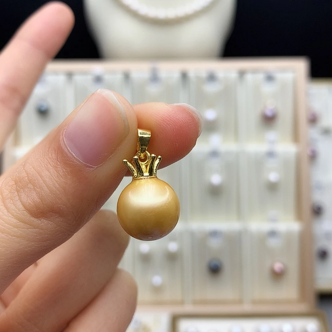 淡水珍珠合金颈饰