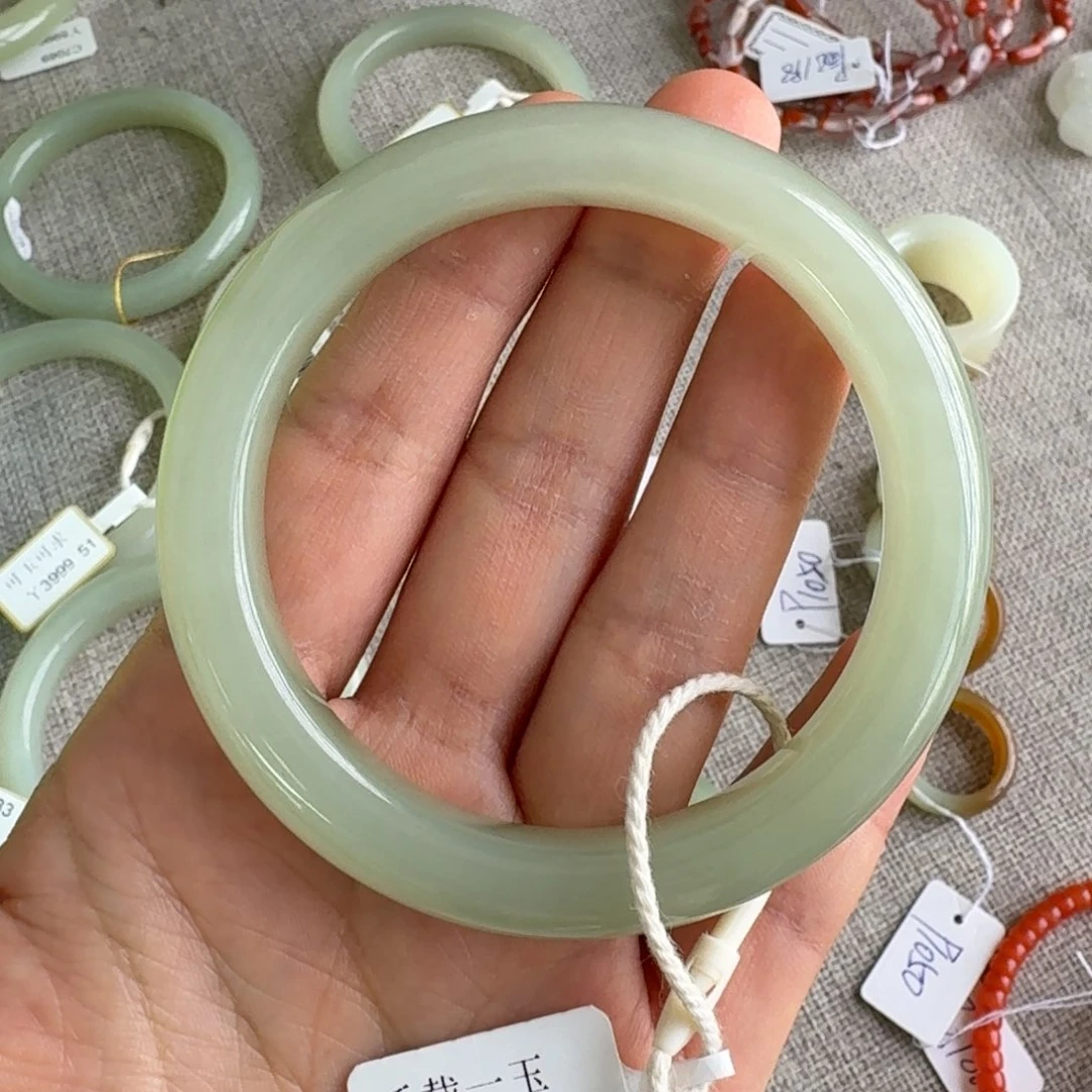 和田玉手镯未镶嵌L**Y