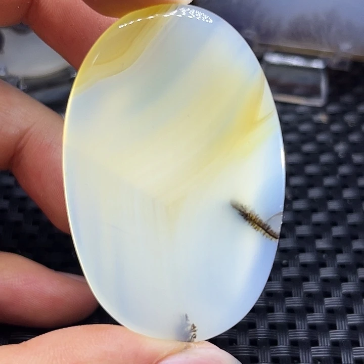 黑***！玛瑙/玉髓未镶嵌颈饰