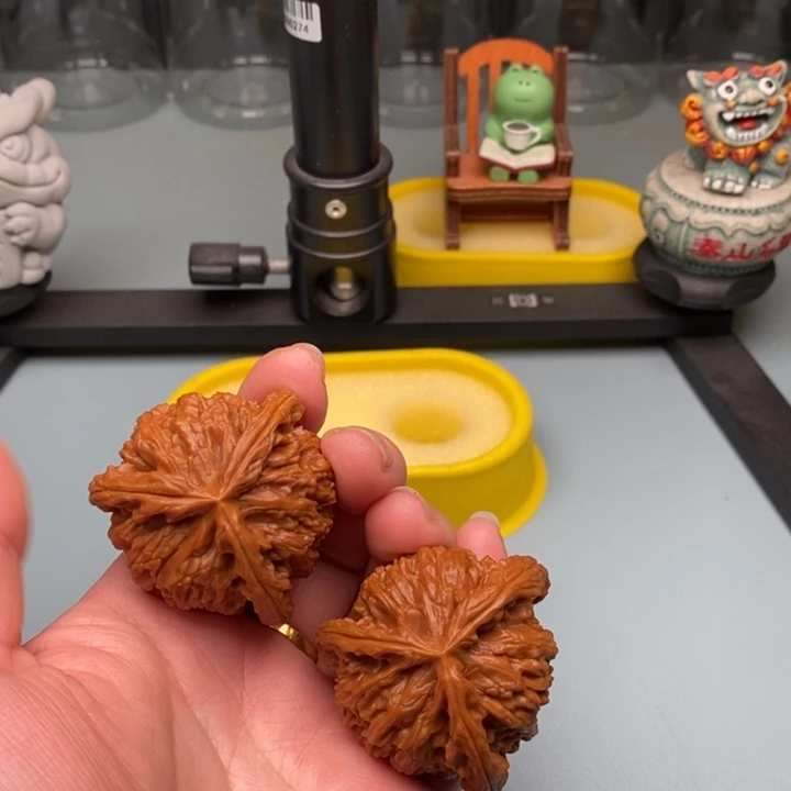 z***8吊坠文玩核桃43尺寸白狮子