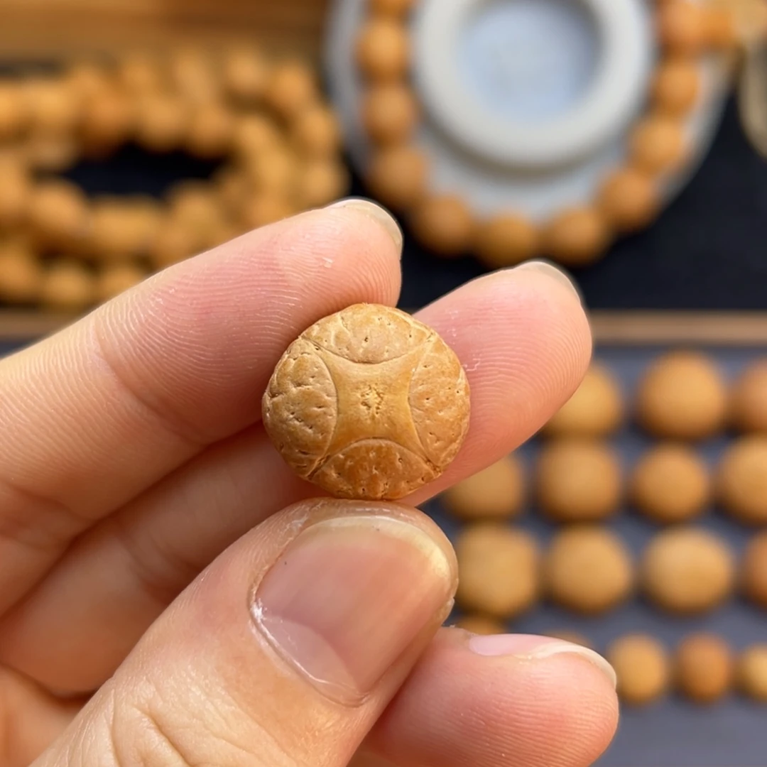 手串凤眼菩提17.8麒麟眼