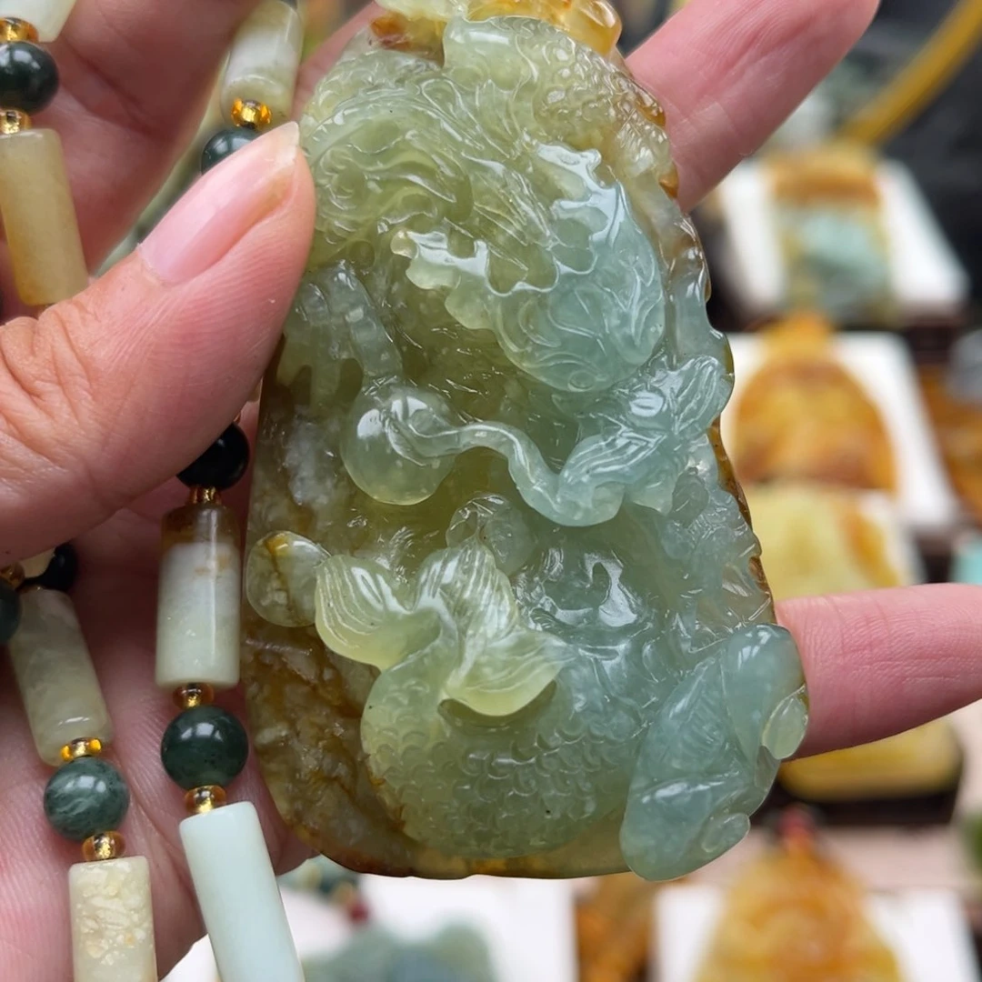 岫玉未镶嵌挂件挂件