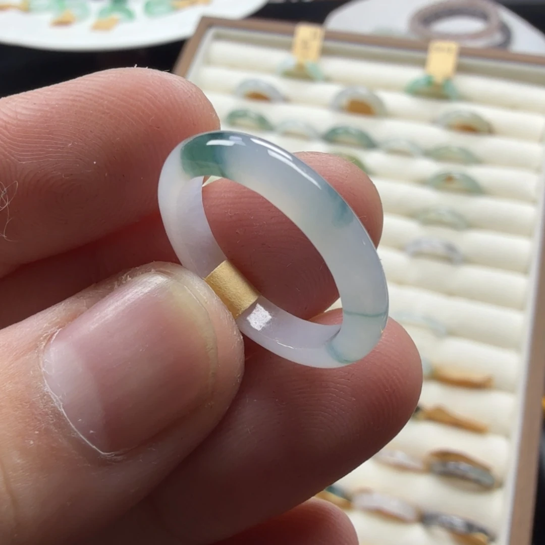 翡翠未镶嵌戒指15胶蓝