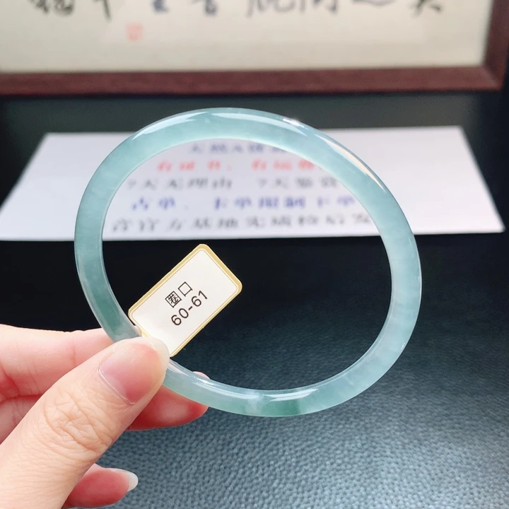 翡翠未镶嵌手镯翡翠手镯53