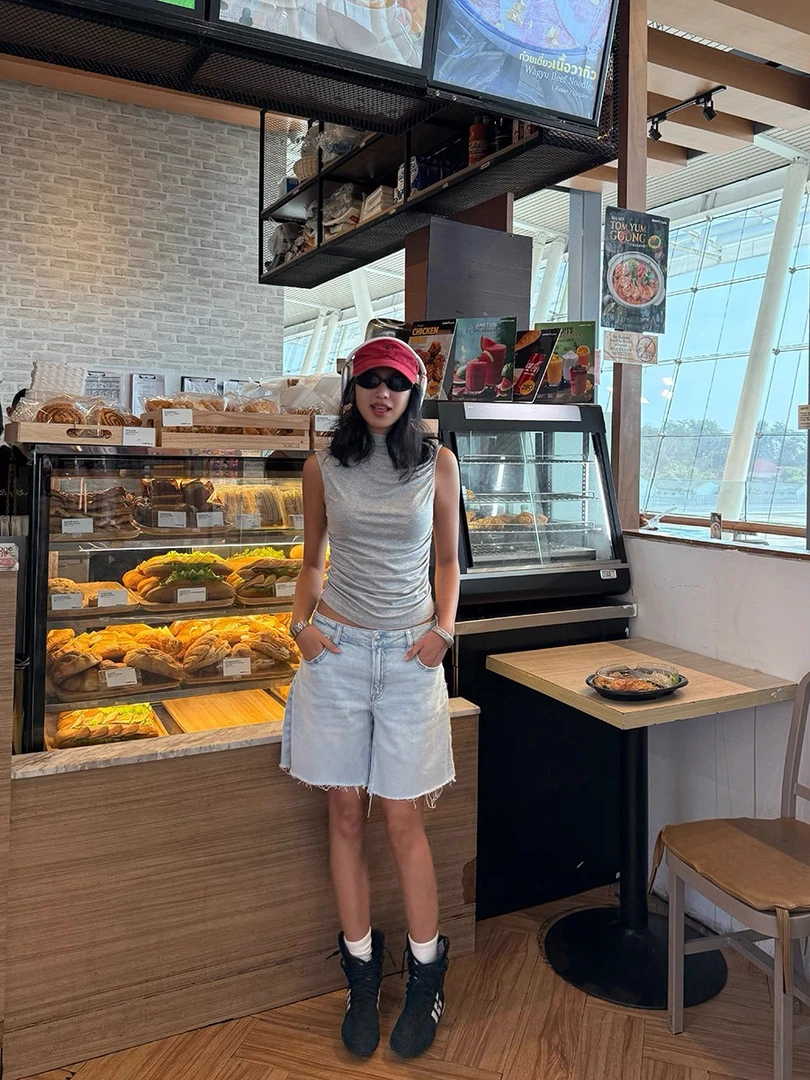 【粉风】东大门.davichi复古毛边纯色牛仔短裤（无腰带）