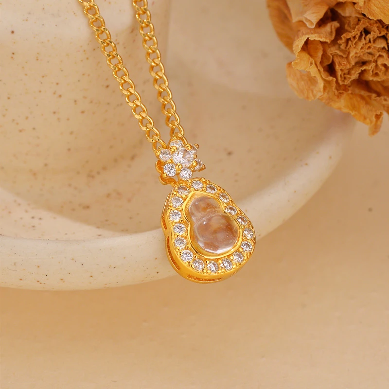 铜合金锆石吊坠 镀金葫芦吊坠女高级复古简约福禄锁骨链时尚饰品