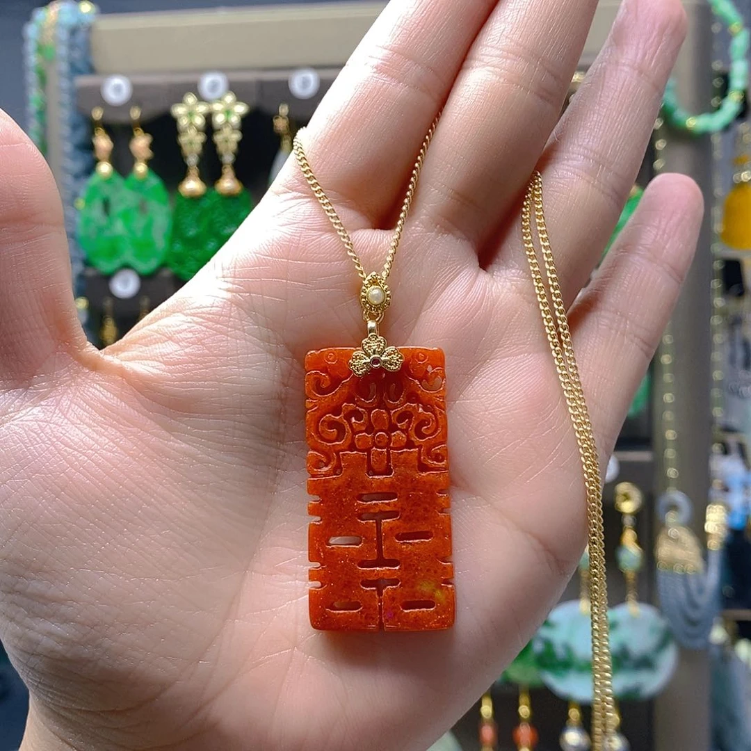 未镶嵌翡翠耳饰翡翠