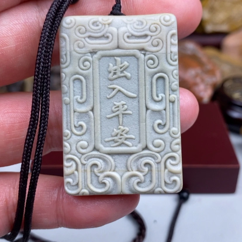 【闪购商品】原石雕刻手把件脖挂件