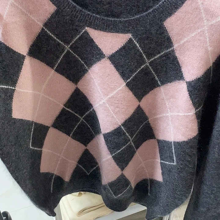 菱形格羊毛拉毛针织外套