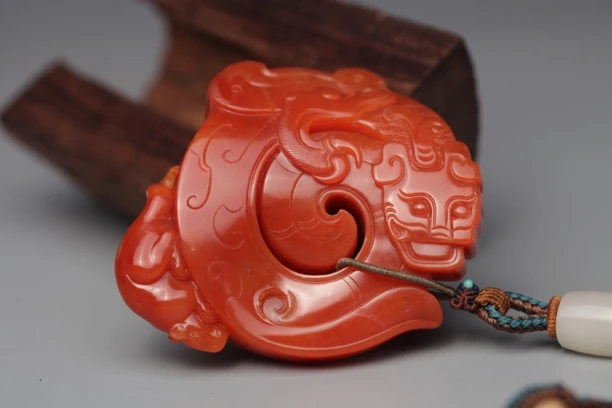 苍龙教子望子成龙容云作鸡冠红千禧芙蓉晶