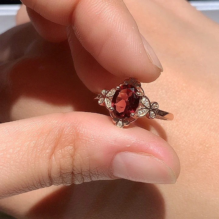石榴石银S925镶嵌戒指