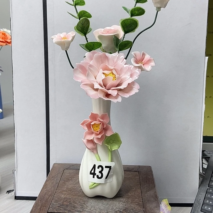 陶瓷纯手工捏花设计