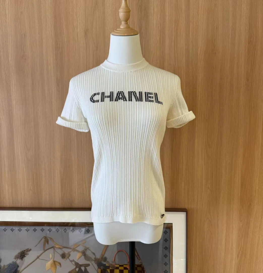 99新 Chanel/香奈儿 壹臻湘/白色字母针织上衣 34 /99950848