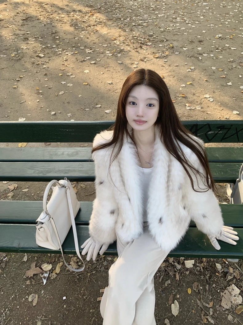 【XIEDONG】特特清现在仓新款进口saga狐狸毛皮草外套女