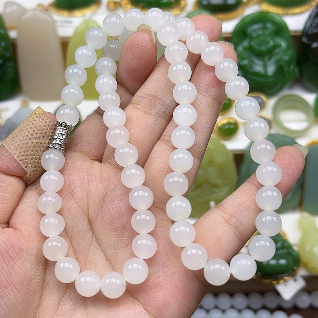 和田玉未镶嵌项链