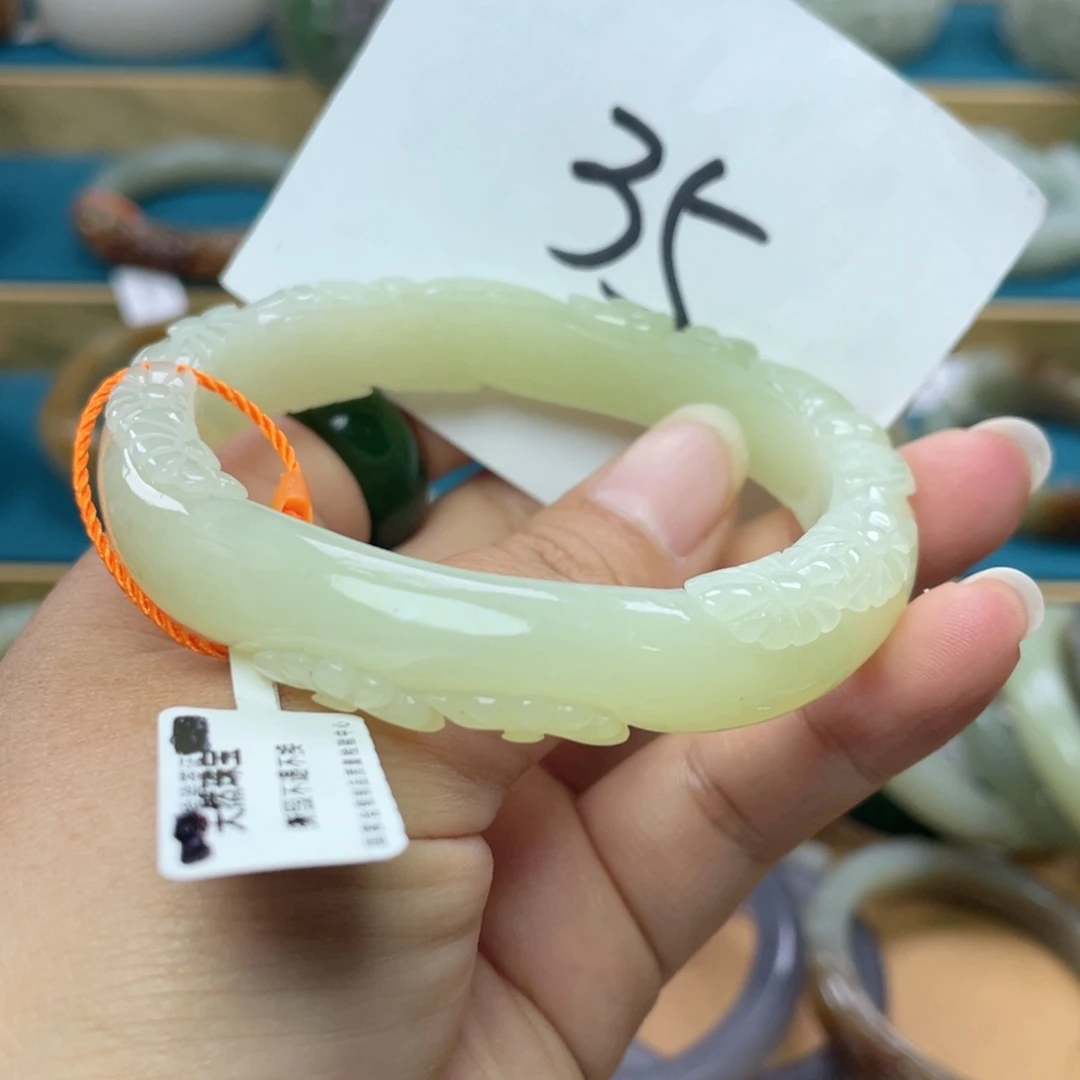 未镶嵌手镯和田玉圈口59