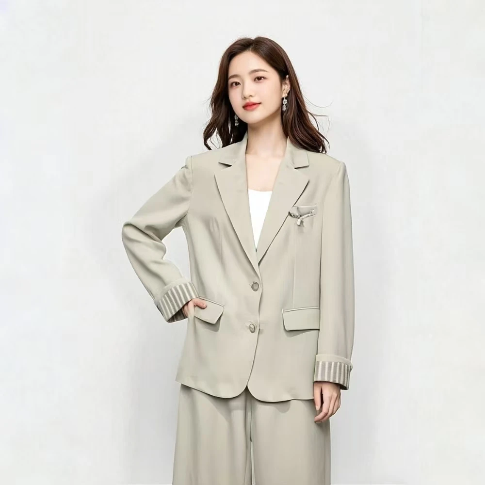 D633新款2025秋季时尚翻边袖高级感西装外套两件套宽松休闲女套装