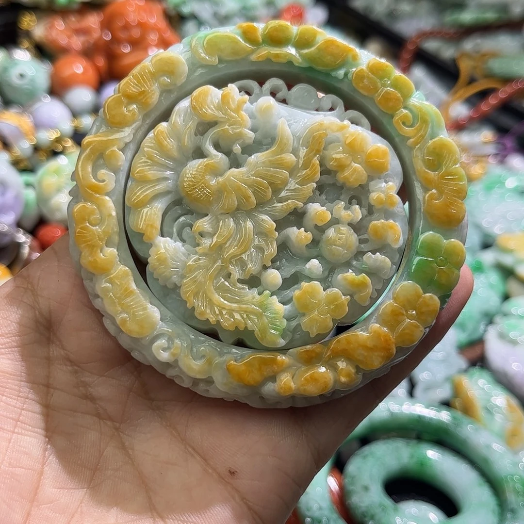 颈饰未镶嵌翡翠待编织