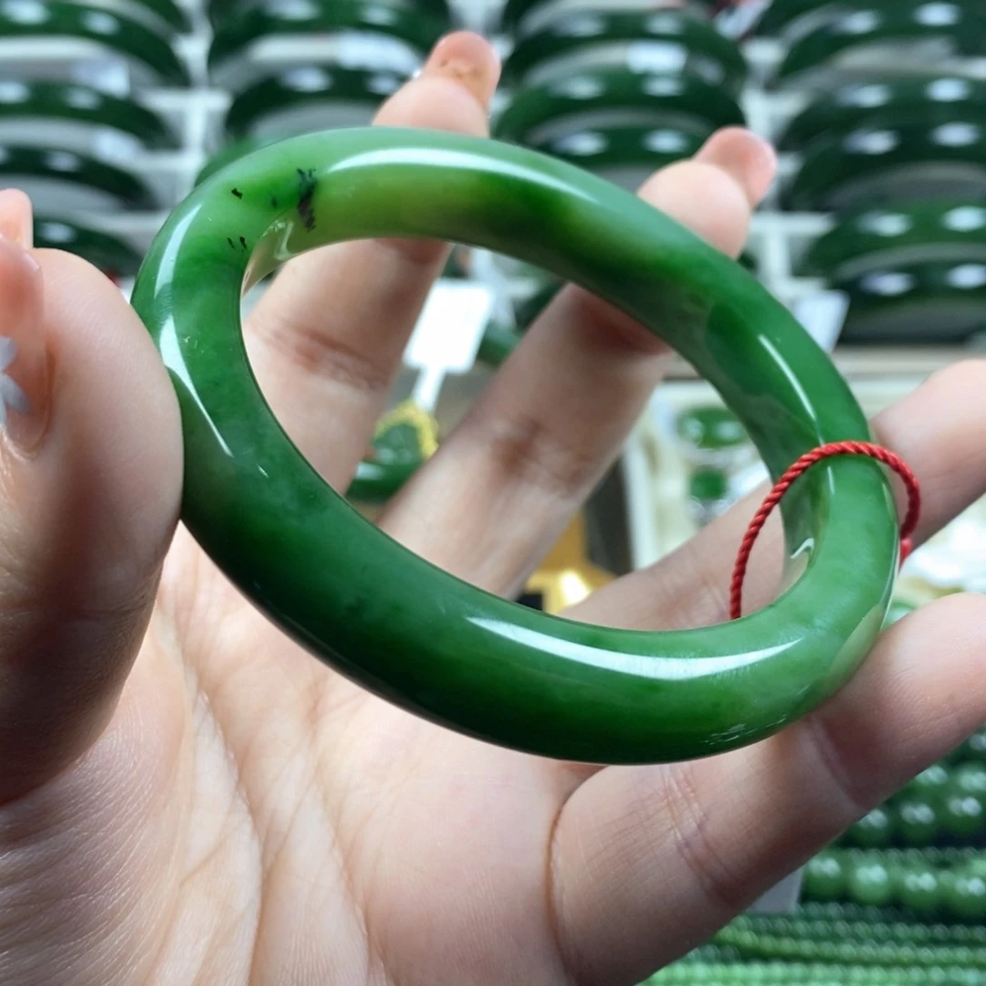 和田玉（碧玉）手镯未镶嵌