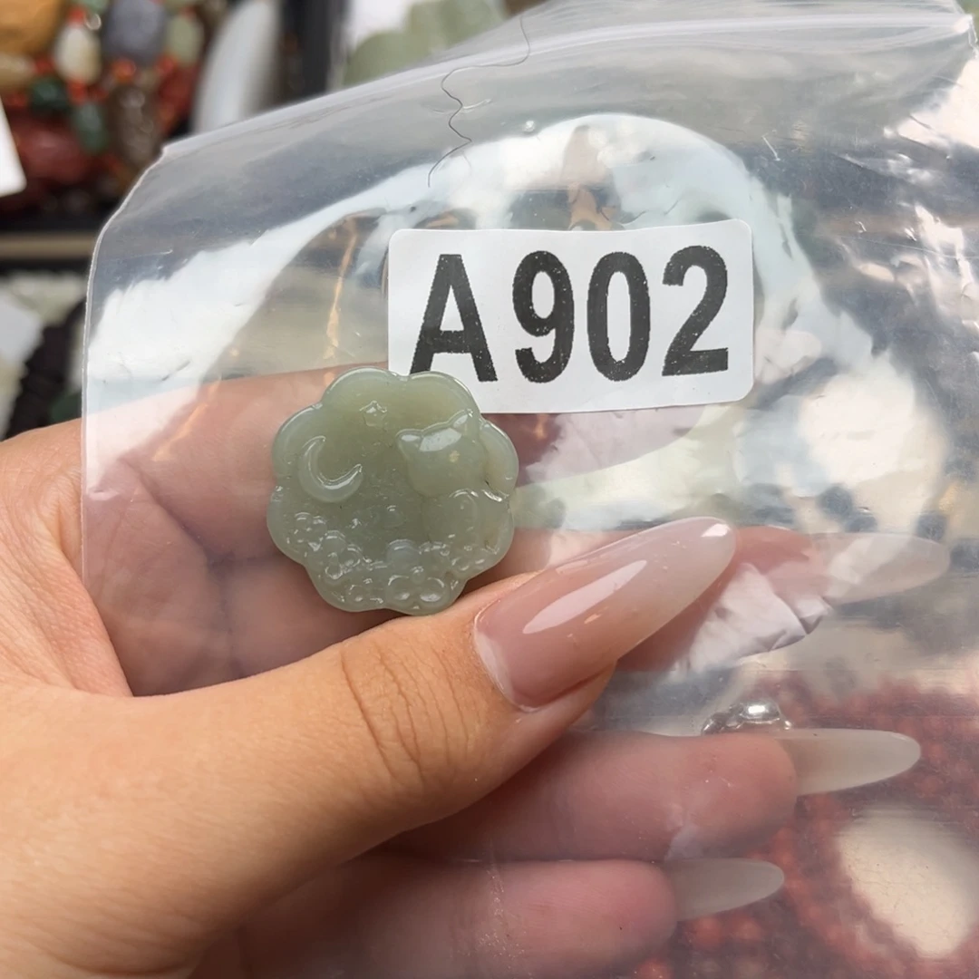 和田玉未镶嵌珠宝奇石