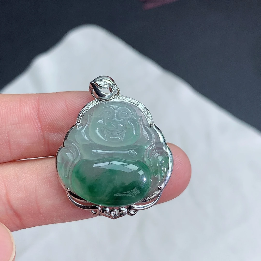 翡翠颈饰18K金镶嵌冰种飘花佛公
