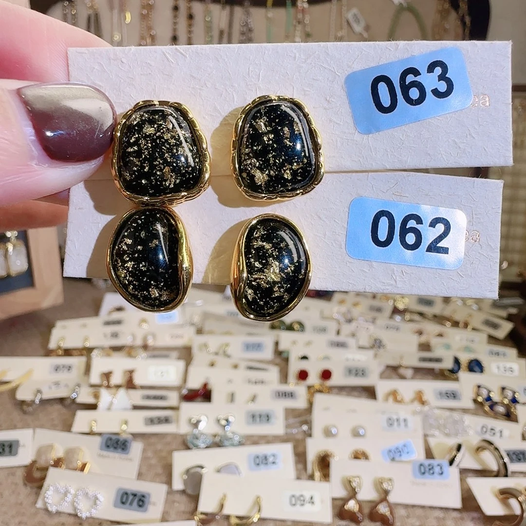 仿珍珠铜合金925银耳钉