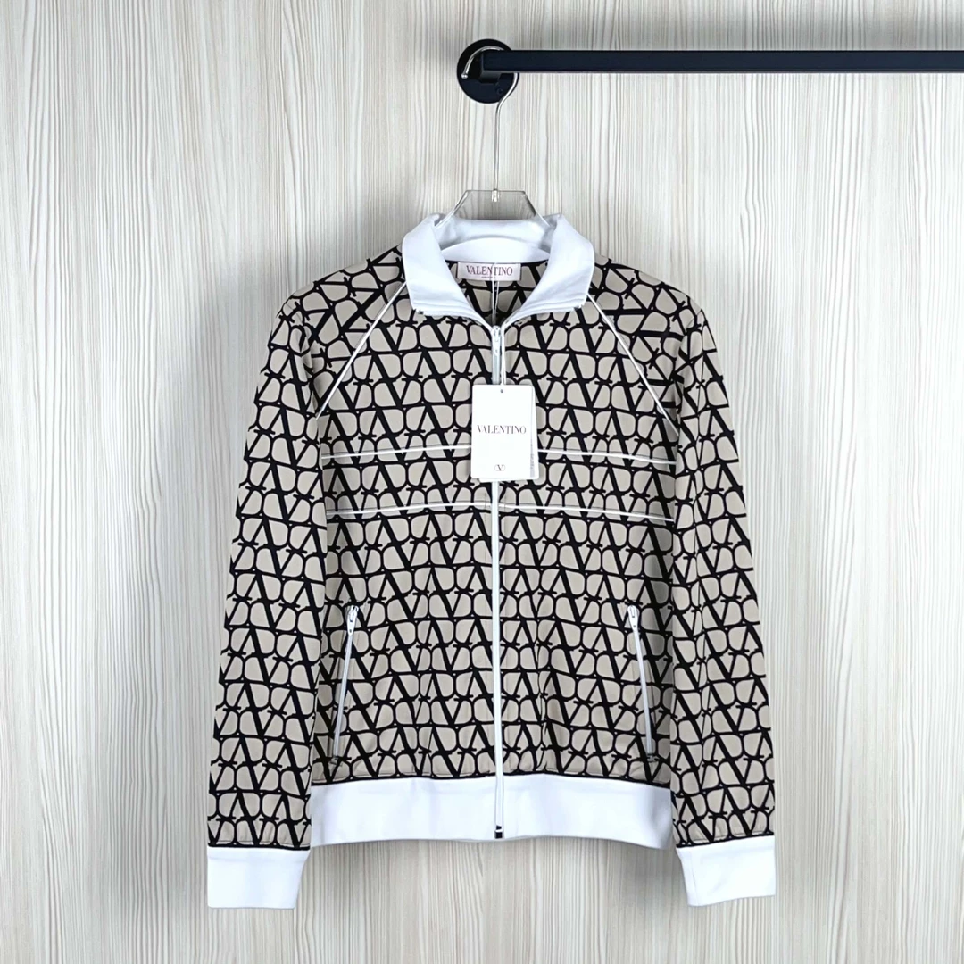未使用 Valentino/华伦天奴 外套尺码Xs成色看直播 GSS27197