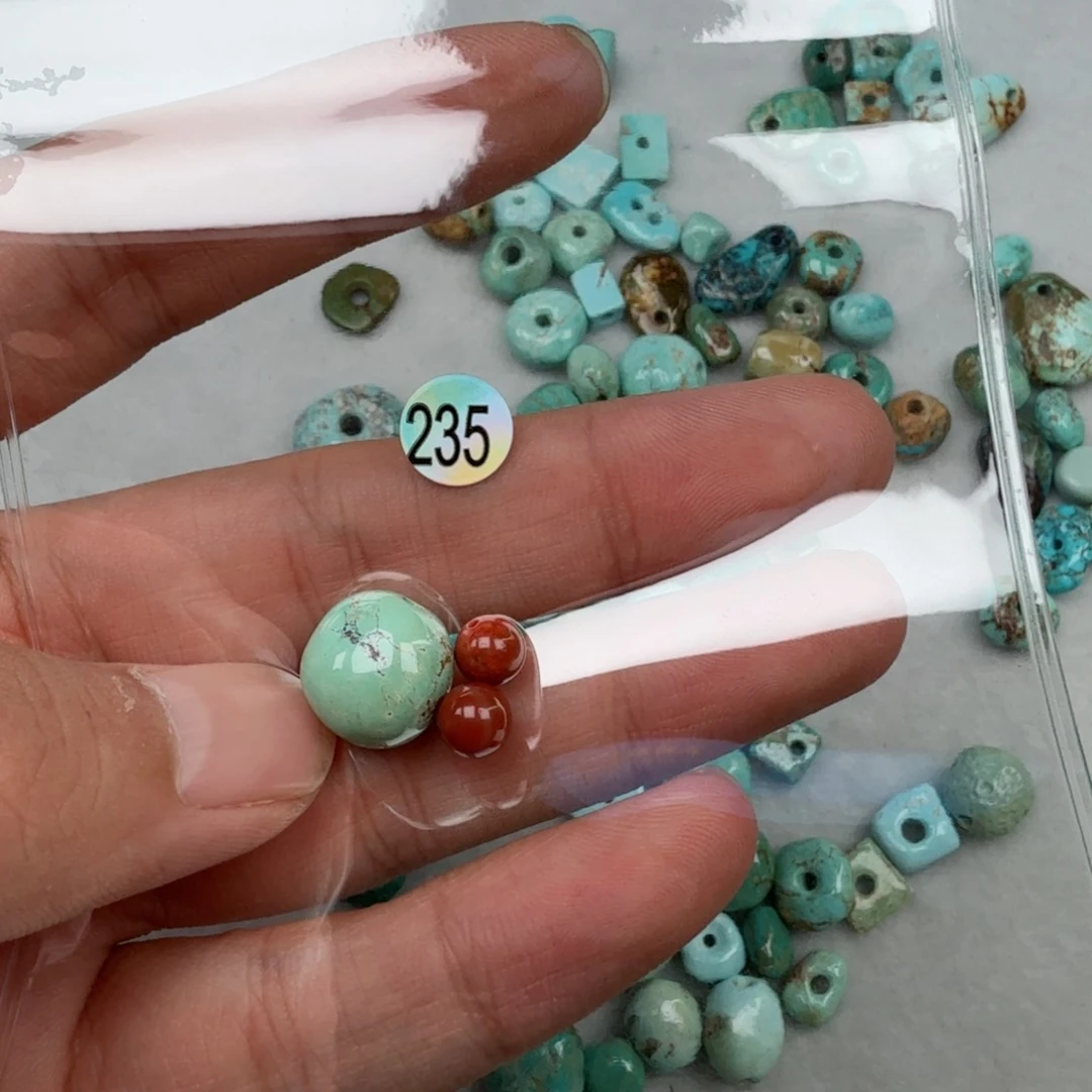 南红玛瑙未镶嵌珠宝奇石