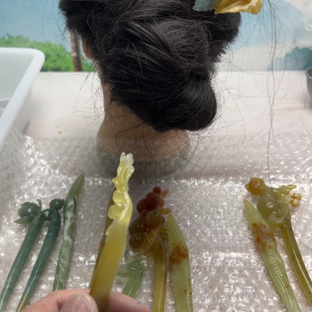 嬿***蛇纹石玉未镶嵌发饰