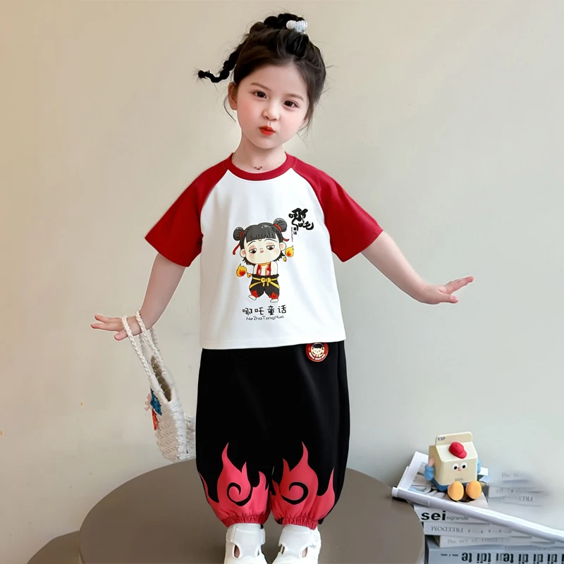 男女夏季2025新款中小童洋气时尚卡通印花哪吒套装宽松儿童