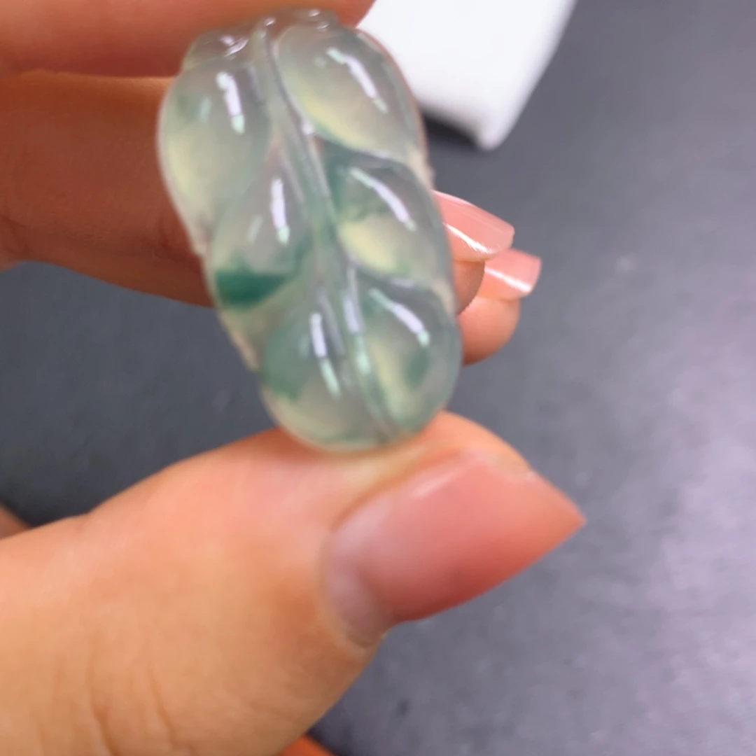 定制翡翠未镶嵌叶子