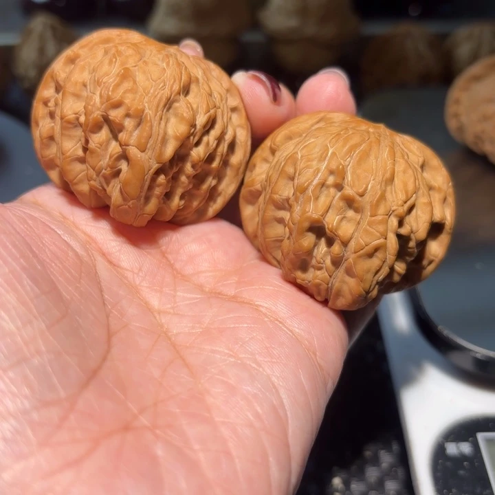 文玩核桃把件44正磨磨盘