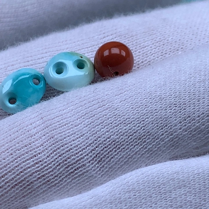 南红玛瑙未镶嵌珠宝奇石