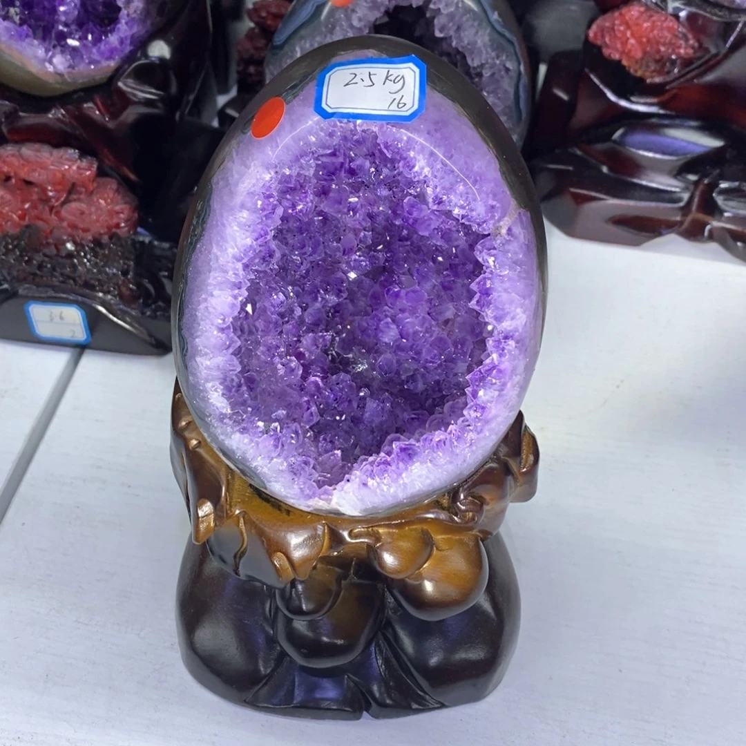 水晶摆件未镶嵌莹