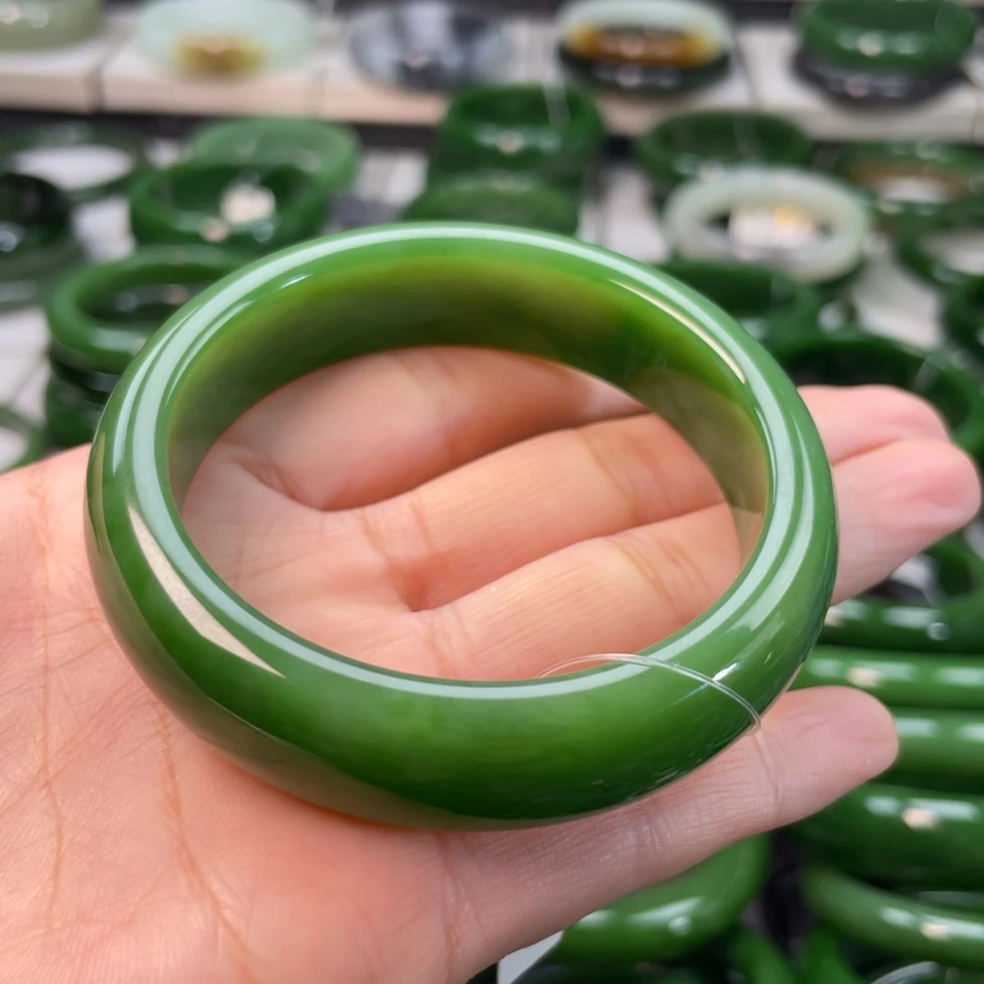 和田玉（碧玉）手镯未镶嵌