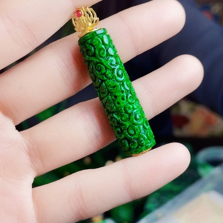 翡翠银S925镶嵌颈饰多样性