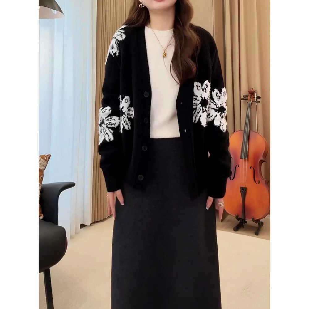 高端时尚洋气裙套装女2025秋季新款设计感慵懒提花针织衫+半身裙