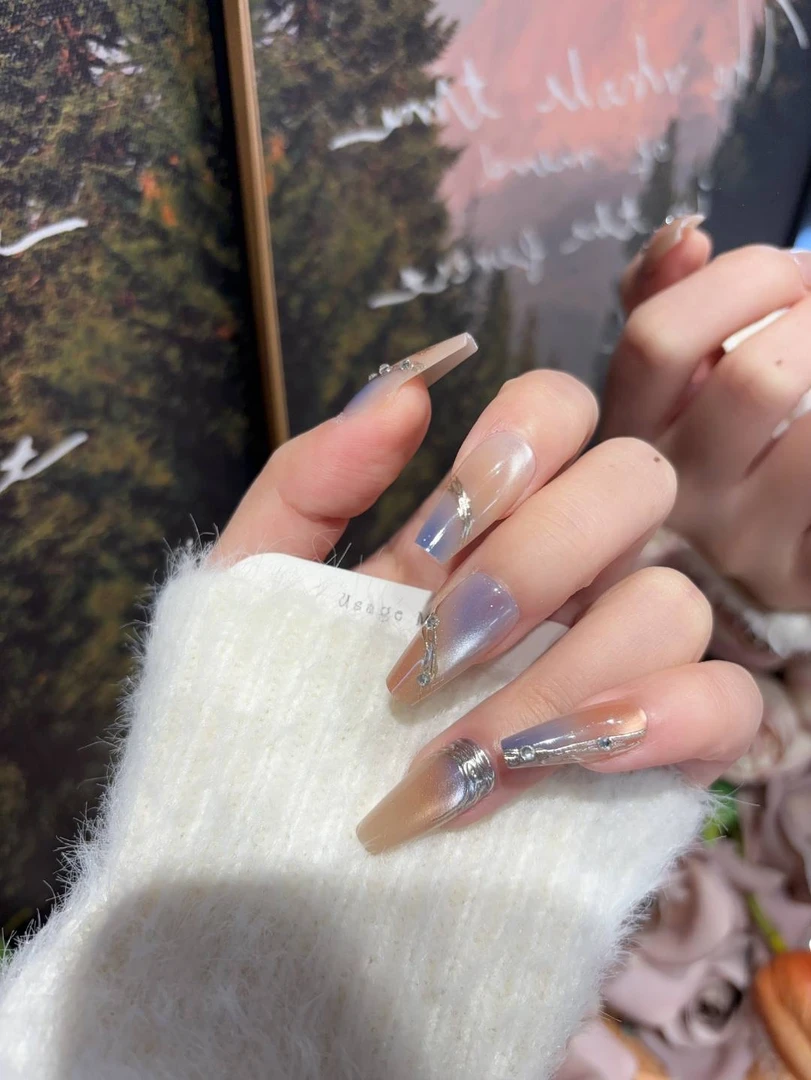 夏一一穿戴甲XS,S,M分尺码高级显白穿戴美甲【丝绸】10片装