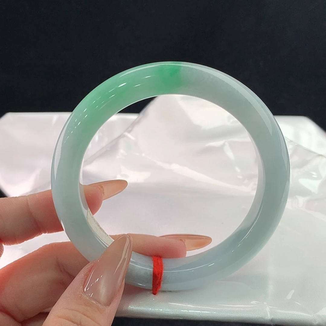 【闪购商品】未镶嵌手镯翡翠60/61