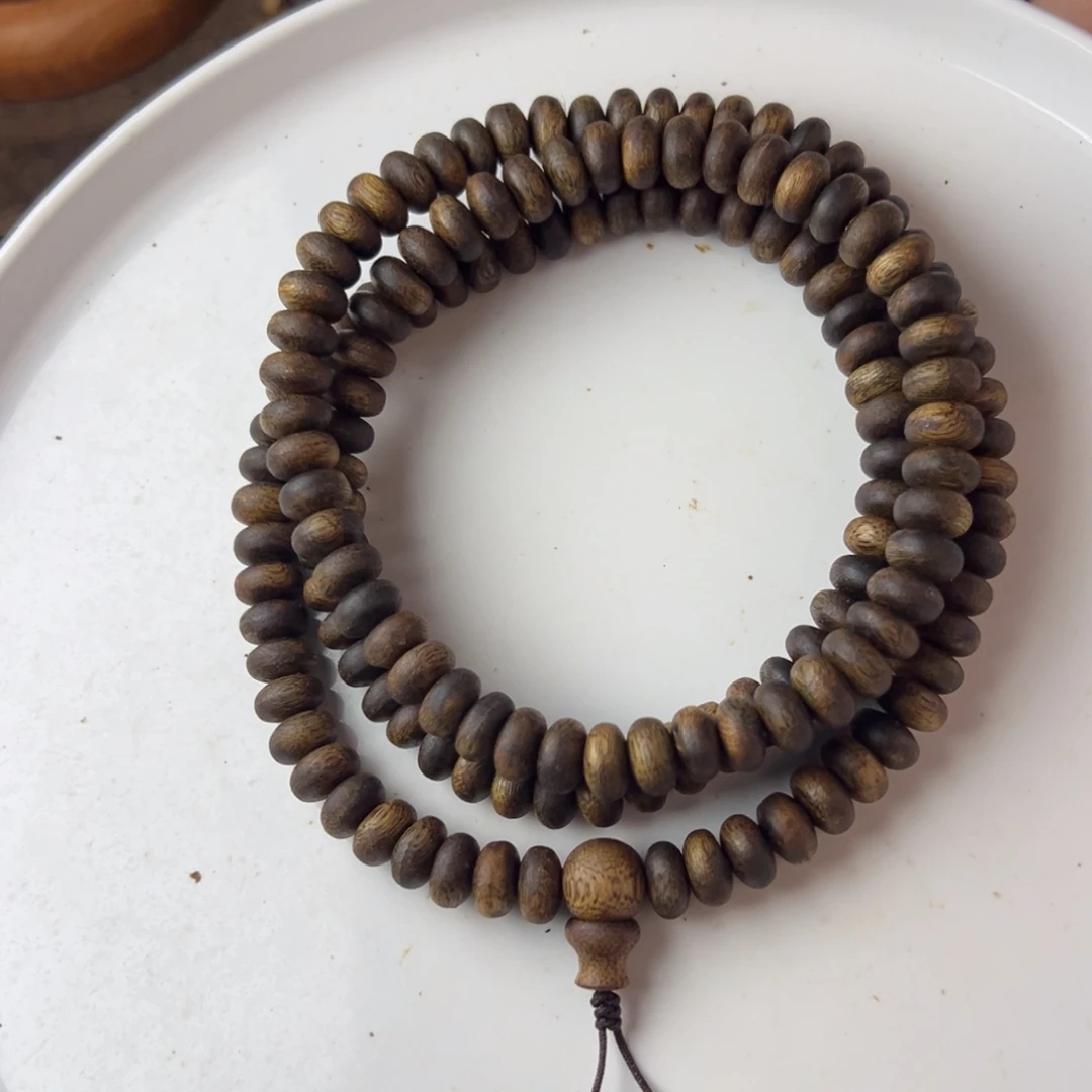 沉香手串沉香0.9算盘多圈28+虫漏料多样性发一
