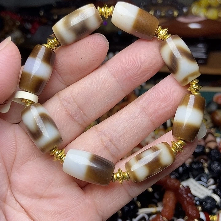 玛瑙/玉髓未镶嵌珠宝半成品