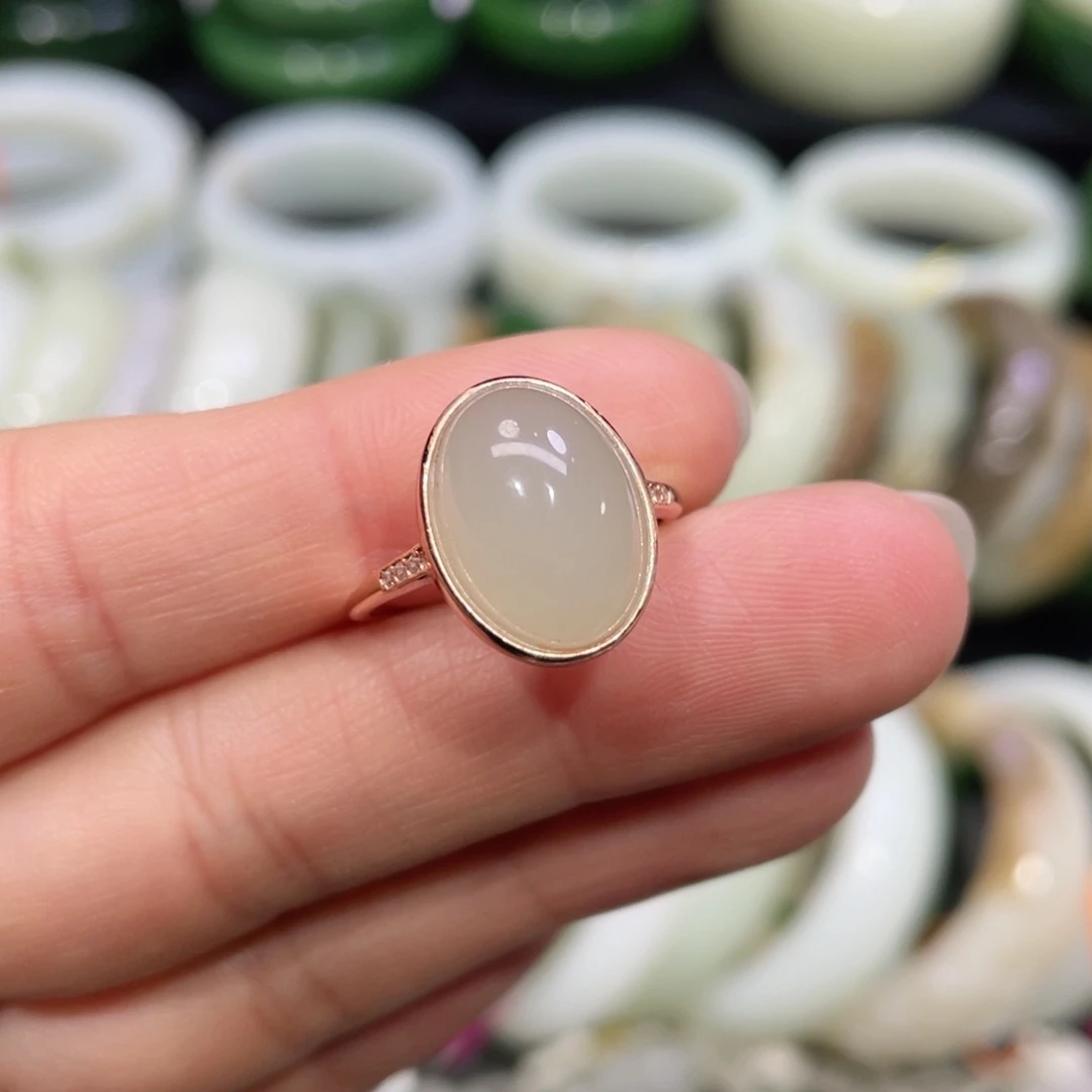 银S925镶嵌戒指和田玉