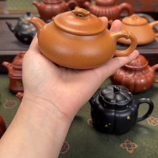 宜兴紫砂黄金段简瓢