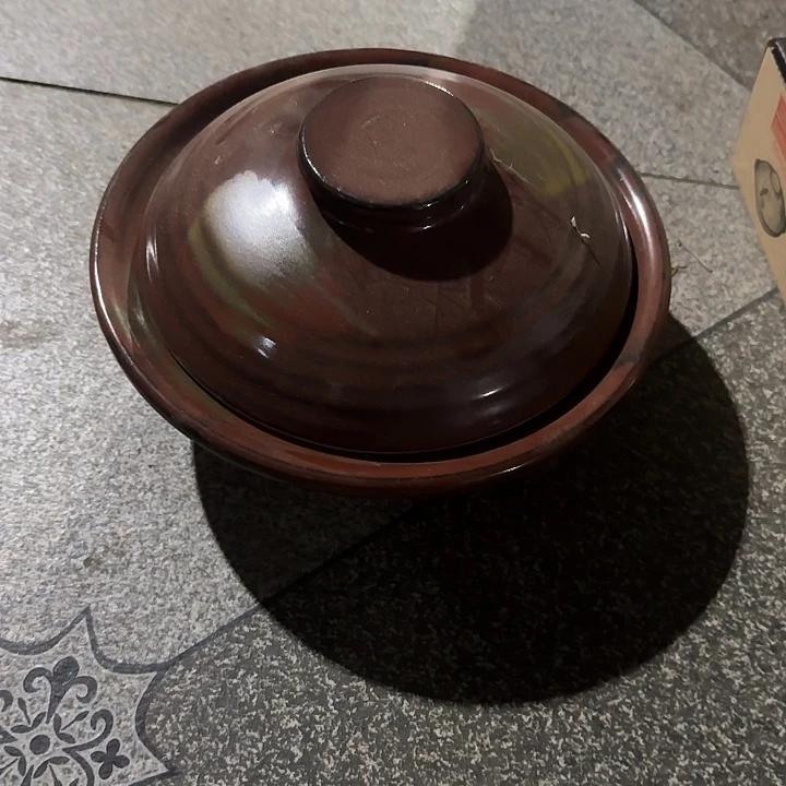 瓷片陶瓷盘子碗啥都有