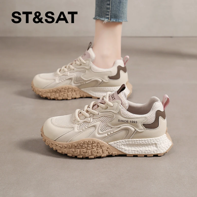 星期六复古时尚女鞋2025新款春季阿甘鞋网红休闲爆款显脚小德训鞋