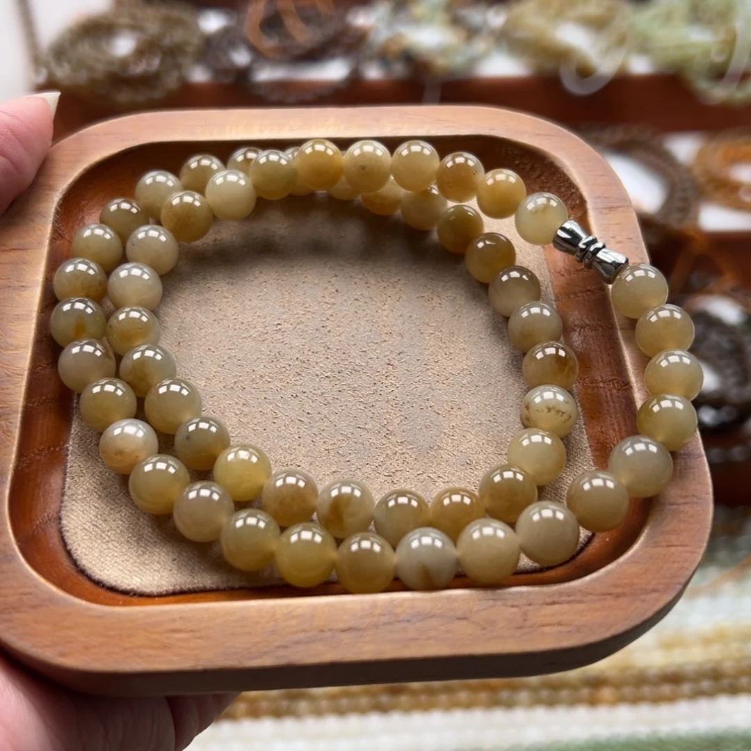 颈饰未镶嵌和田玉珠串8mm