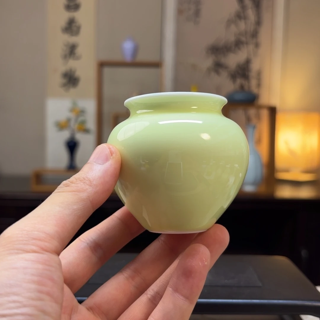 摆件美好的一天从一杯