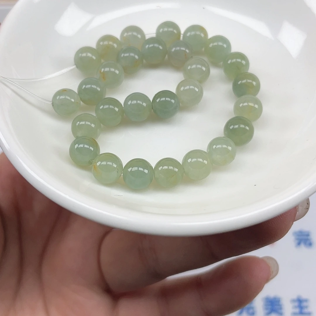 翡翠散珠卡6.9,28颗