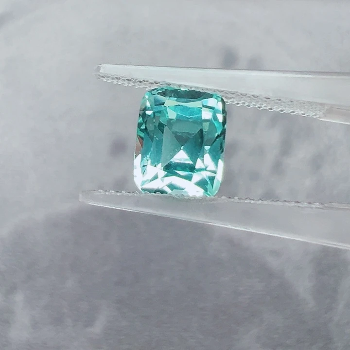 碧玺未镶嵌裸石2.89ct 天然阿富汗碧玺